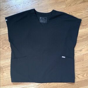 Black FIGS Estrella Medium